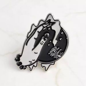 6/$30 Witch’s Hand Holding Crystal Ball Enamel Pin